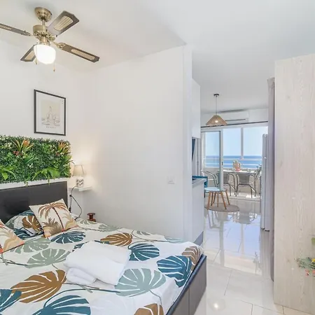 Beachfront Cozy With Sea Views Appartement Empuriabrava